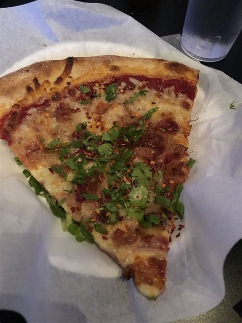 We use fresh ingredients with nothing artificial and provide exceptional and fast service, which we've found to be of great importance to our customers as we're located in the Financial District. . Uncle vitos slice of ny